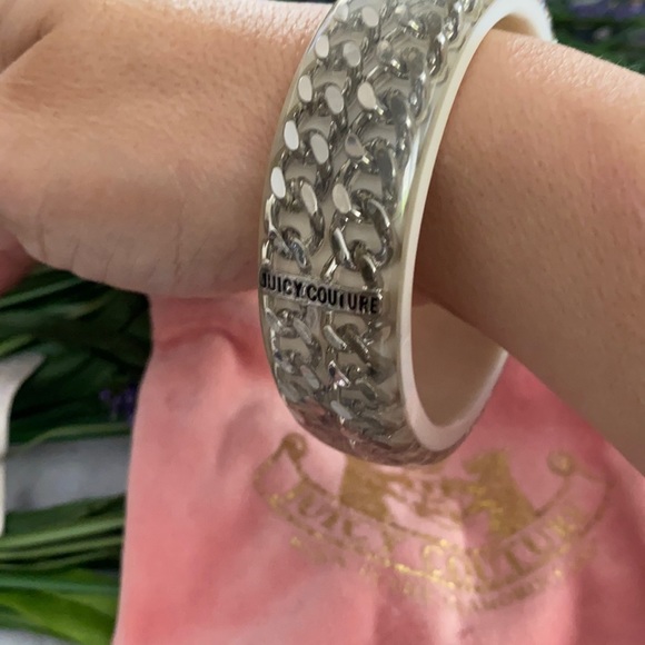 NWT Beautiful Chain Juicy Couture Bangle - Picture 3 of 9